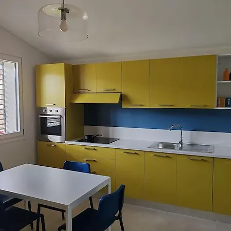 Eco Mediterraneo דירה *