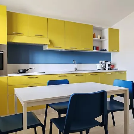 Eco Mediterraneo דירה קטנזארו